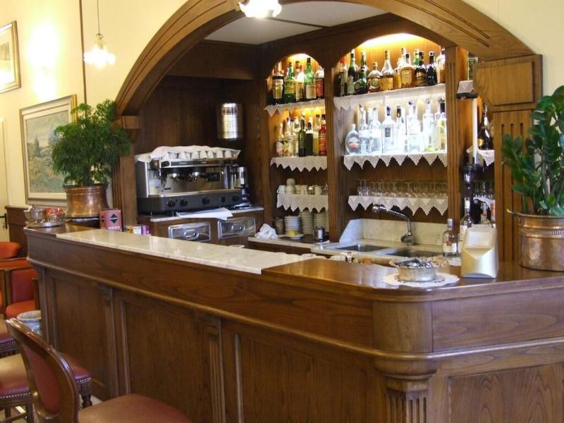 Hotel Caminetto Mountain Resort - Bar