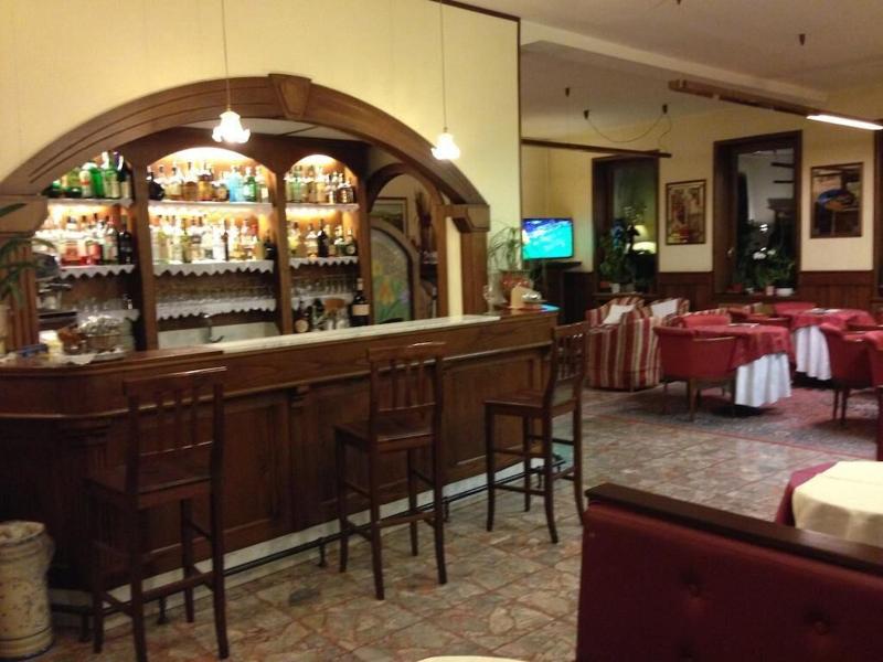 Hotel Caminetto Mountain Resort - Bar