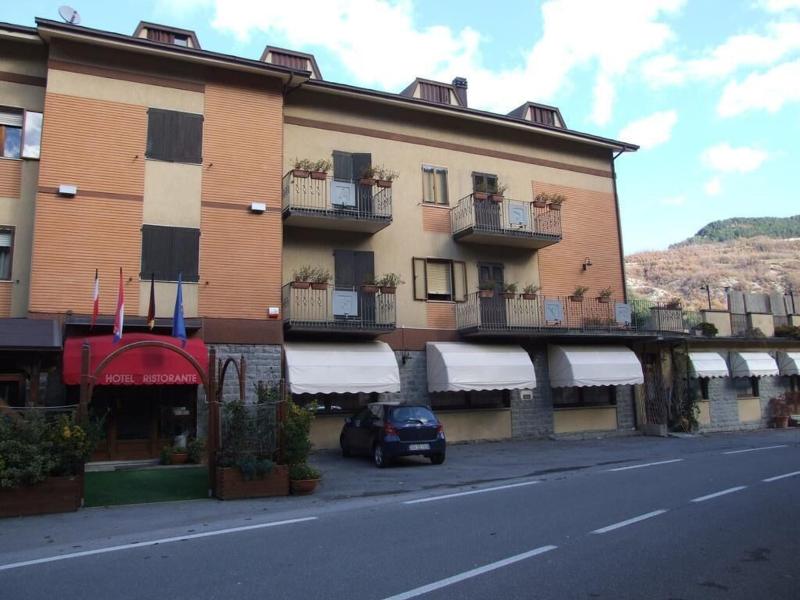 Hotel Caminetto Mountain Resort - Genel
