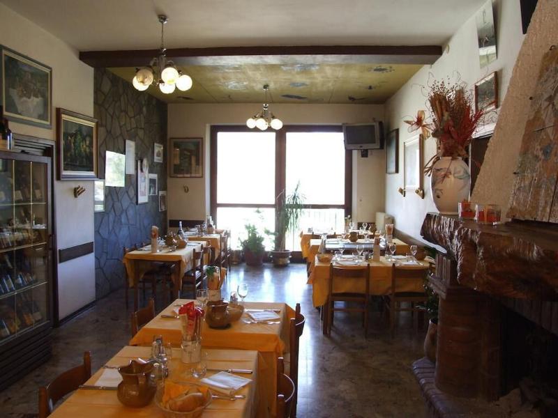 Hotel Caminetto Mountain Resort - Restoran