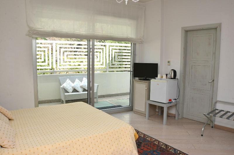 Maison Blanche Luxury B&B Taormina - Oda