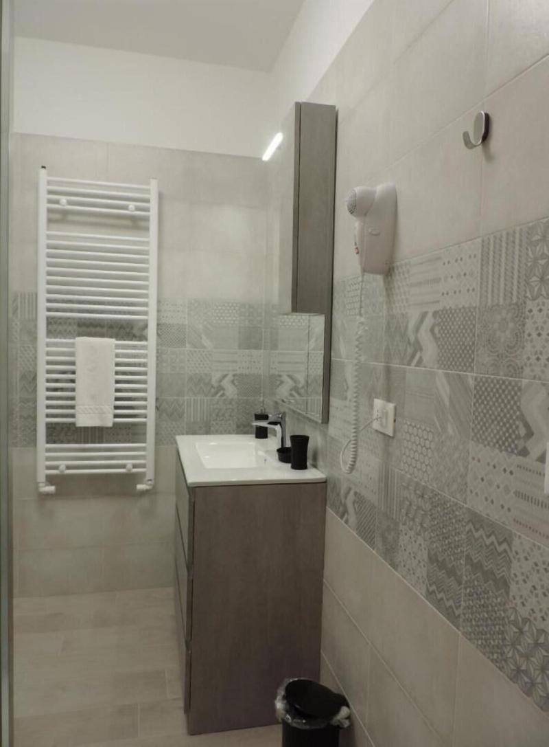 Pretty Tiburtina Room - Oda