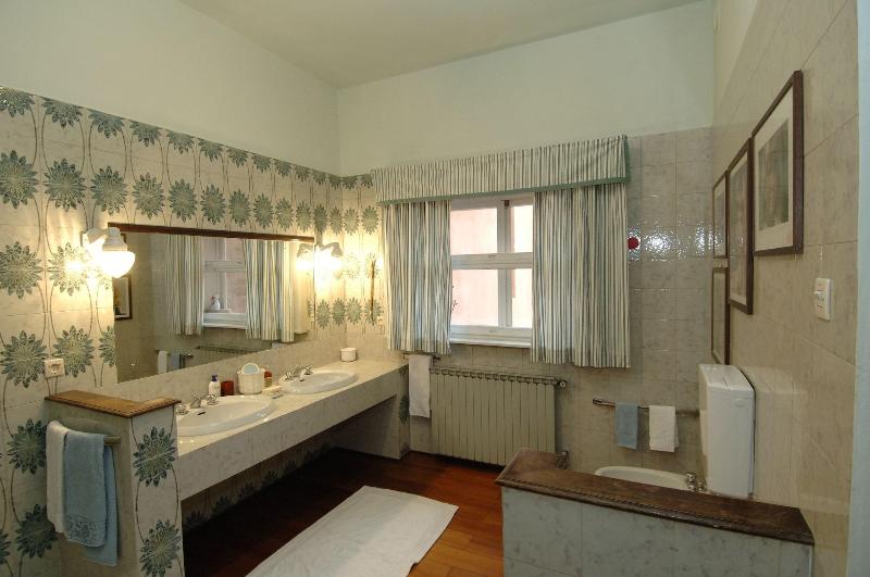 Palazzo Arrivabene B&B - Oda