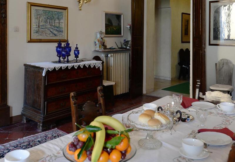 Palazzo Arrivabene B&B - Oda
