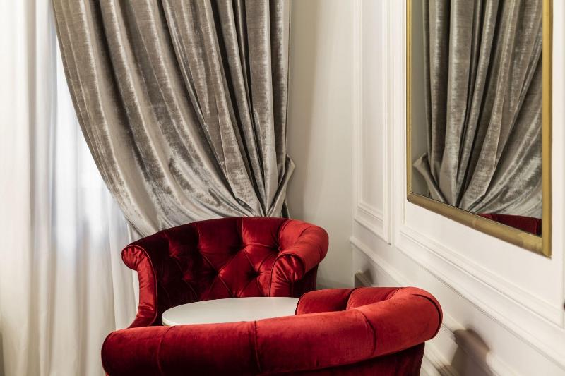 San Maurizio Luxury Suites - Oda