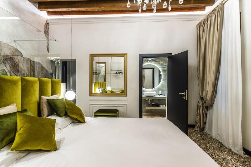 San Maurizio Luxury Suites - Oda