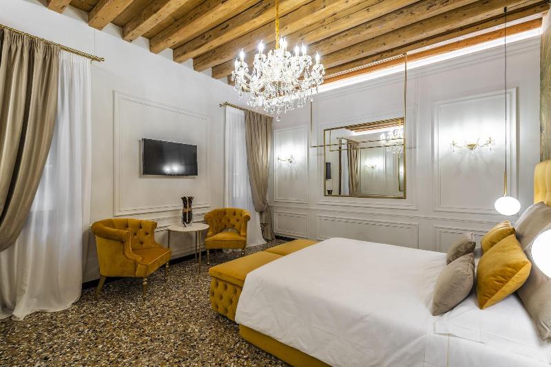 San Maurizio Luxury Suites - Oda