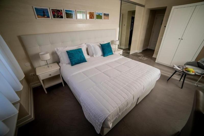 Hotel Villa Flora Relais - Oda