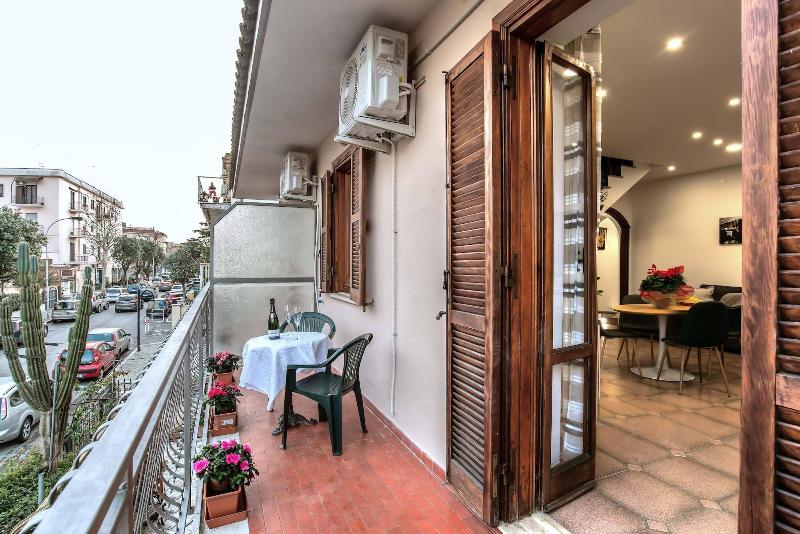 Plaza Rooms Ciampino - Genel