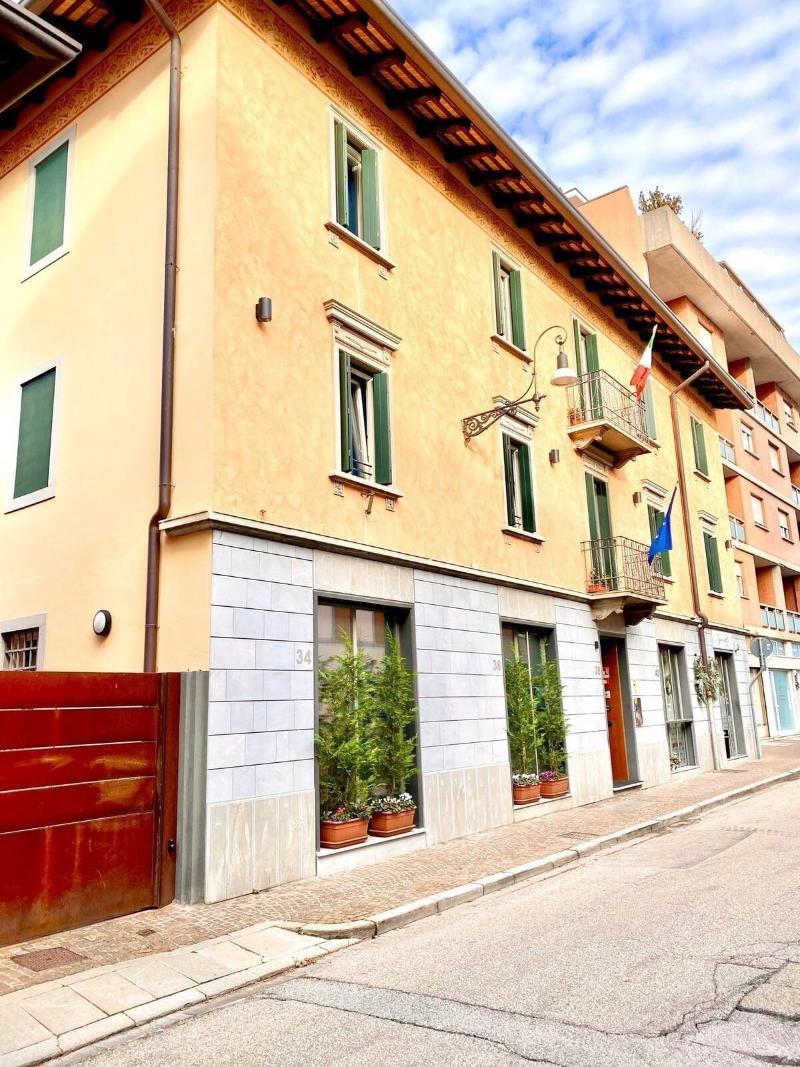 Albergo Residenza al Teatro - Genel