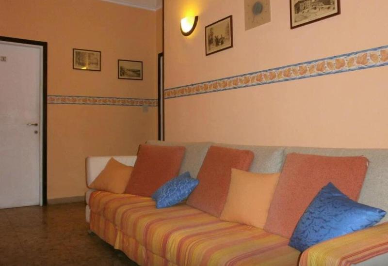 Airport Pisa Rooms - Comfort - Lobi