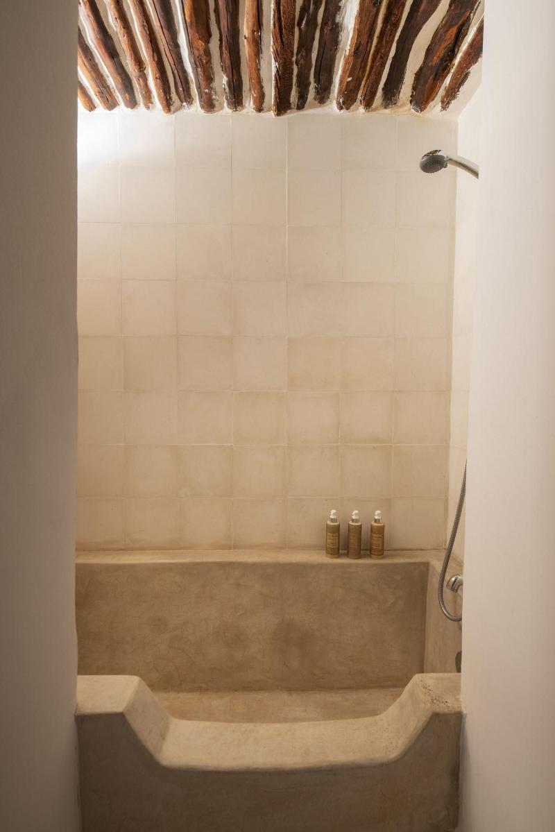 Riad Les Hirondelles Boutique Hotel - Oda