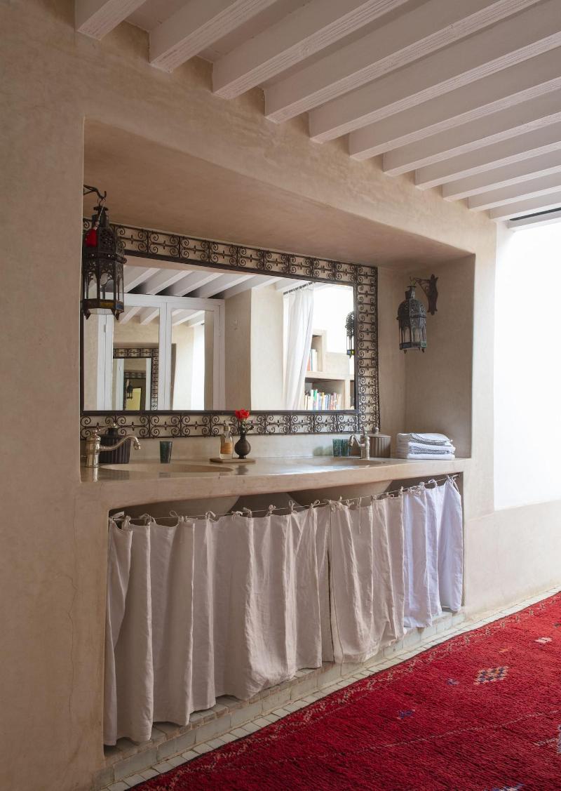 Riad Les Hirondelles Boutique Hotel - Oda