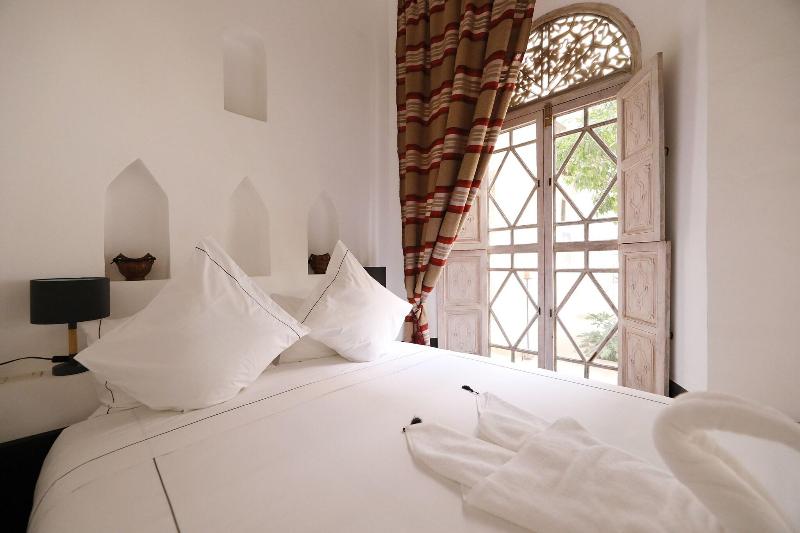 Riad Les Hirondelles Boutique Hotel - Oda
