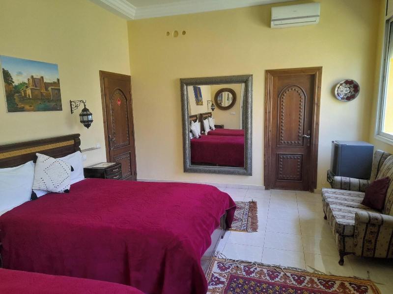 Riad Tanjil - Oda