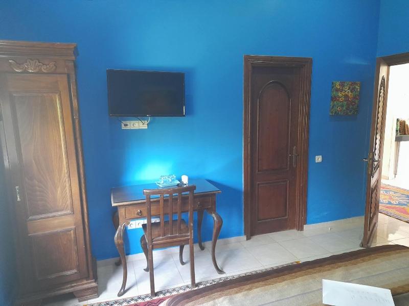 Riad Tanjil - Oda