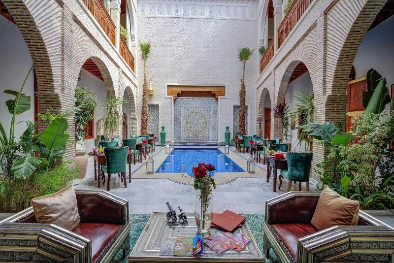 Riad Janate - Genel
