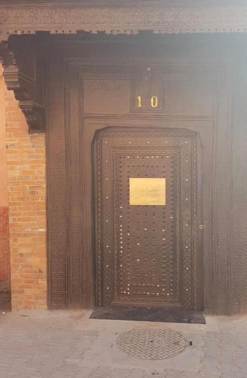 Riad Janate - Genel