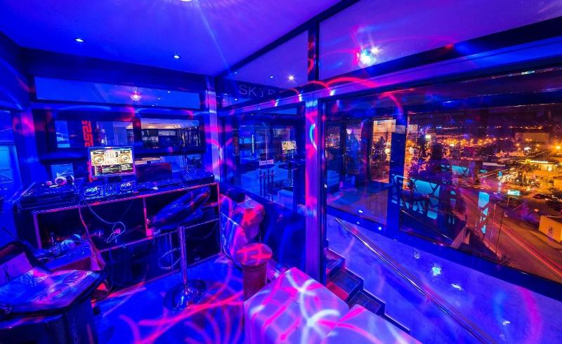 Menzeh Zalagh 2Boutique Hôtel & Sky - Bar