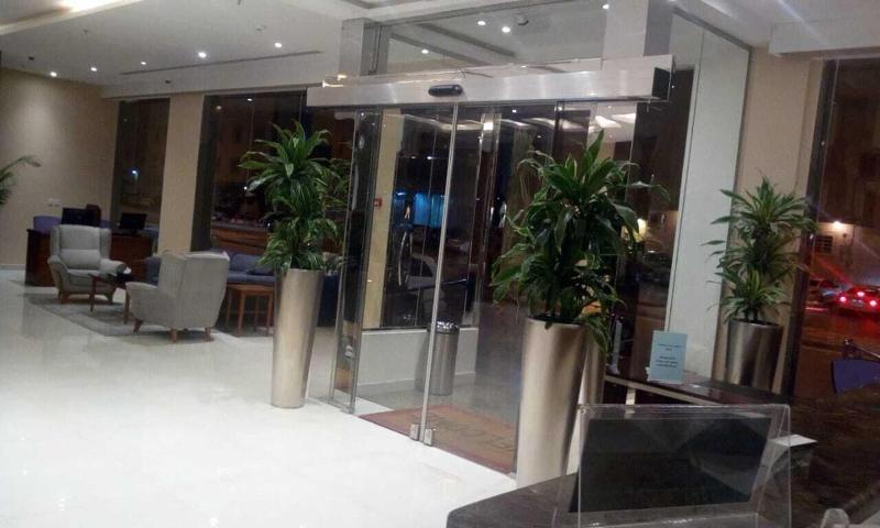 Celine Home Hotel - Lobi