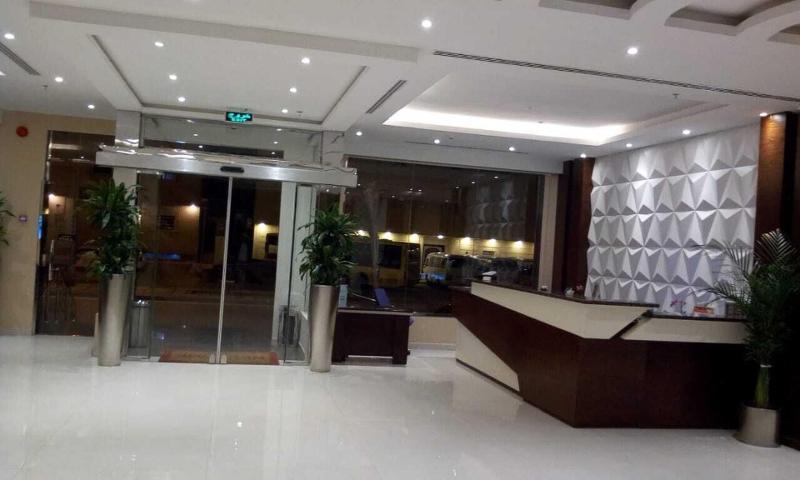 Celine Home Hotel - Lobi
