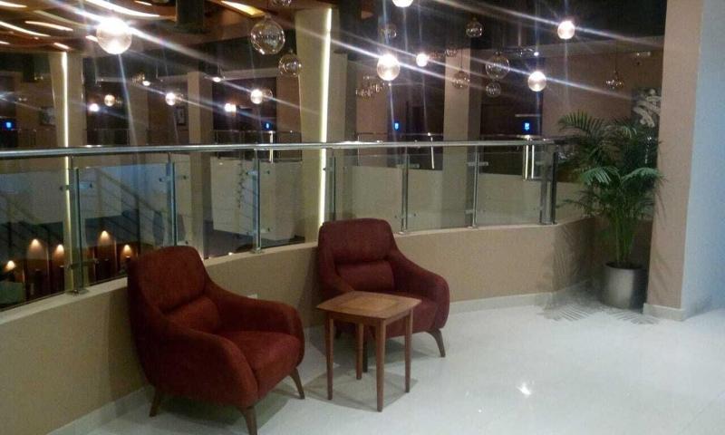 Celine Home Hotel - Lobi