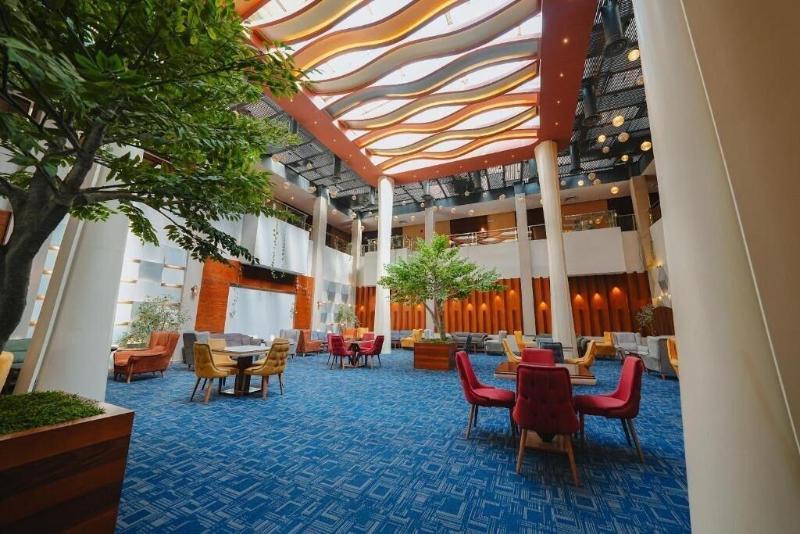 Celine Home Hotel - Lobi