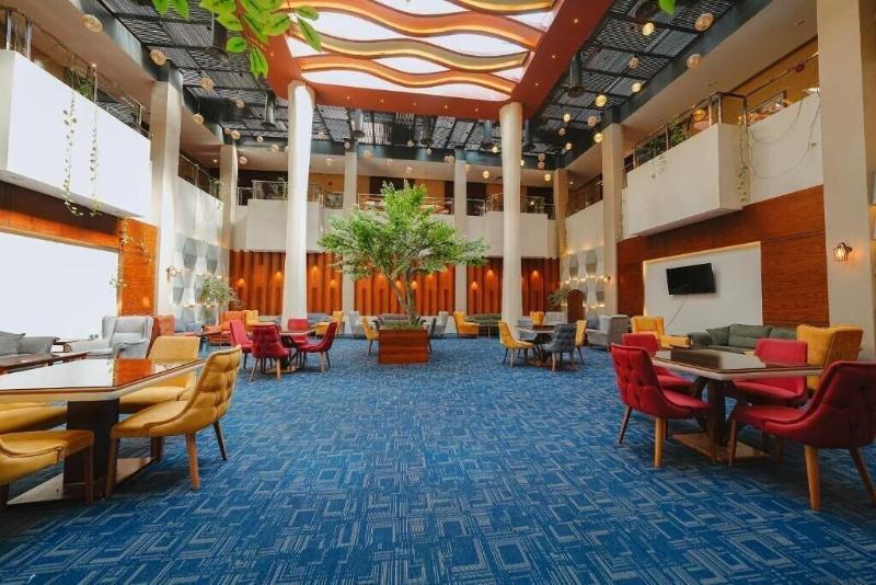 Celine Home Hotel - Lobi