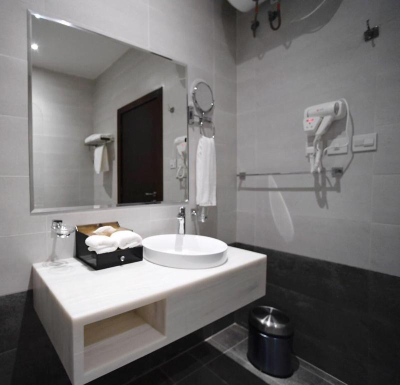 Celine Home Hotel - Oda