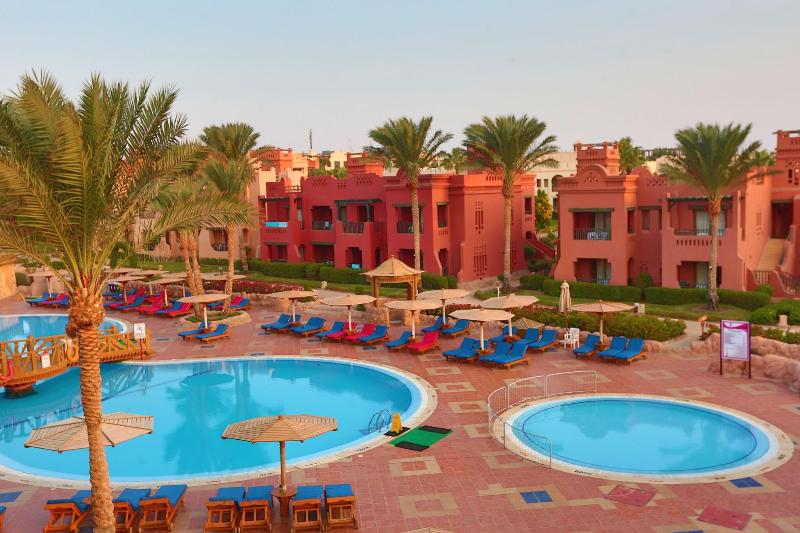 Charmillion Sea Life Resort - Havuz
