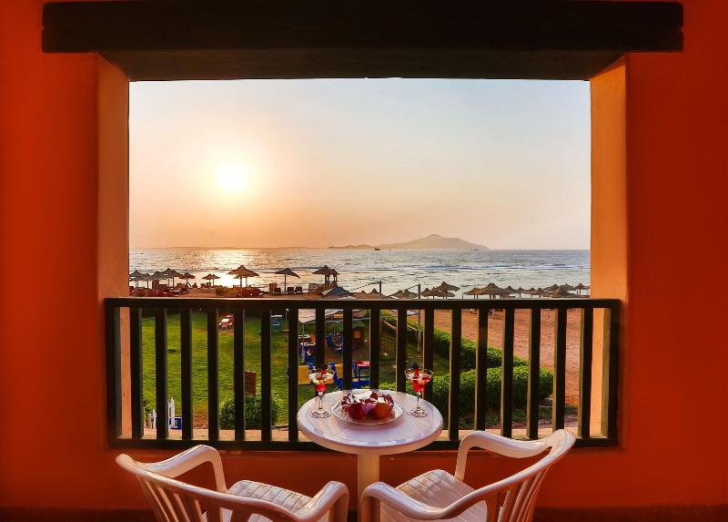 Charmillion Sea Life Resort - Plaj