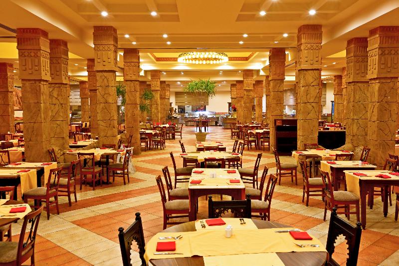 Charmillion Sea Life Resort - Restoran