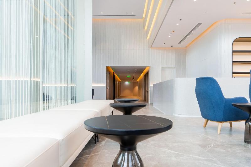 Arbour Hotel And Residence - Lobi