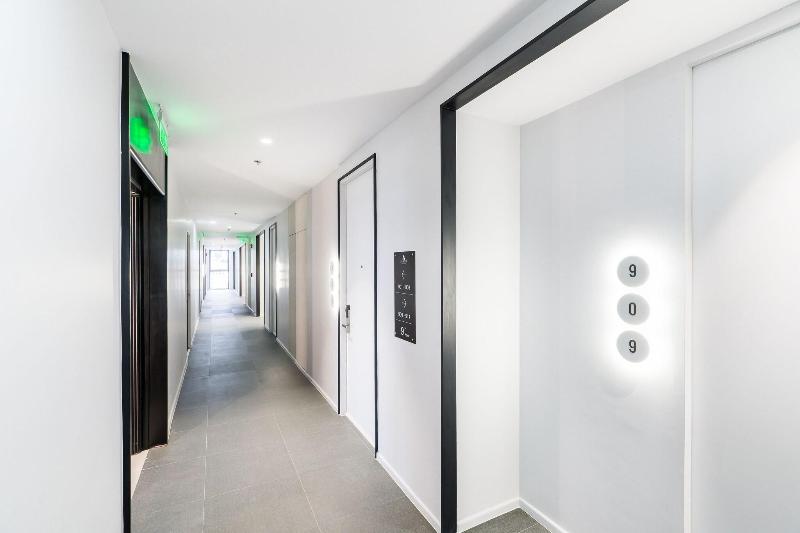 Arbour Hotel And Residence - Lobi