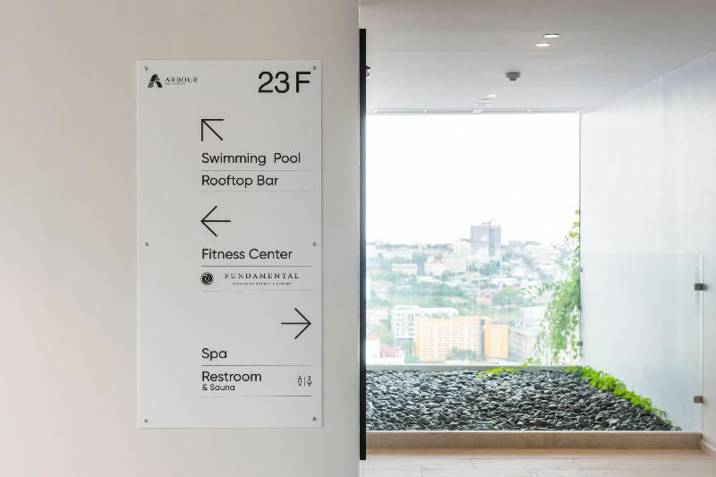 Arbour Hotel And Residence - Lobi