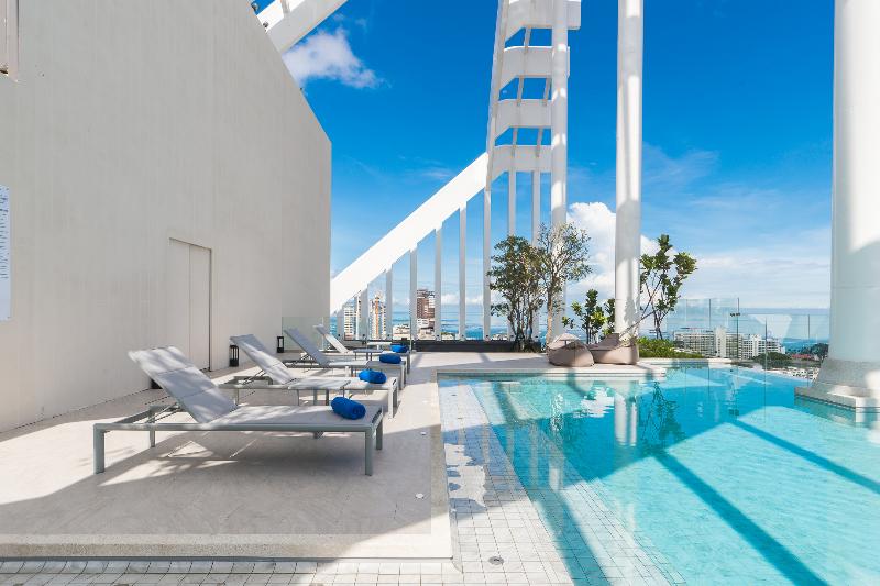 Arbour Hotel And Residence - Havuz
