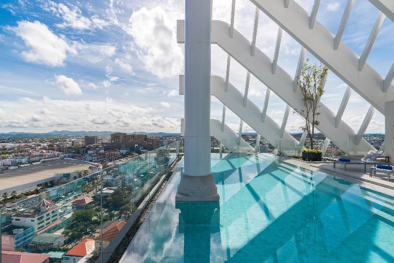 Arbour Hotel And Residence - Havuz