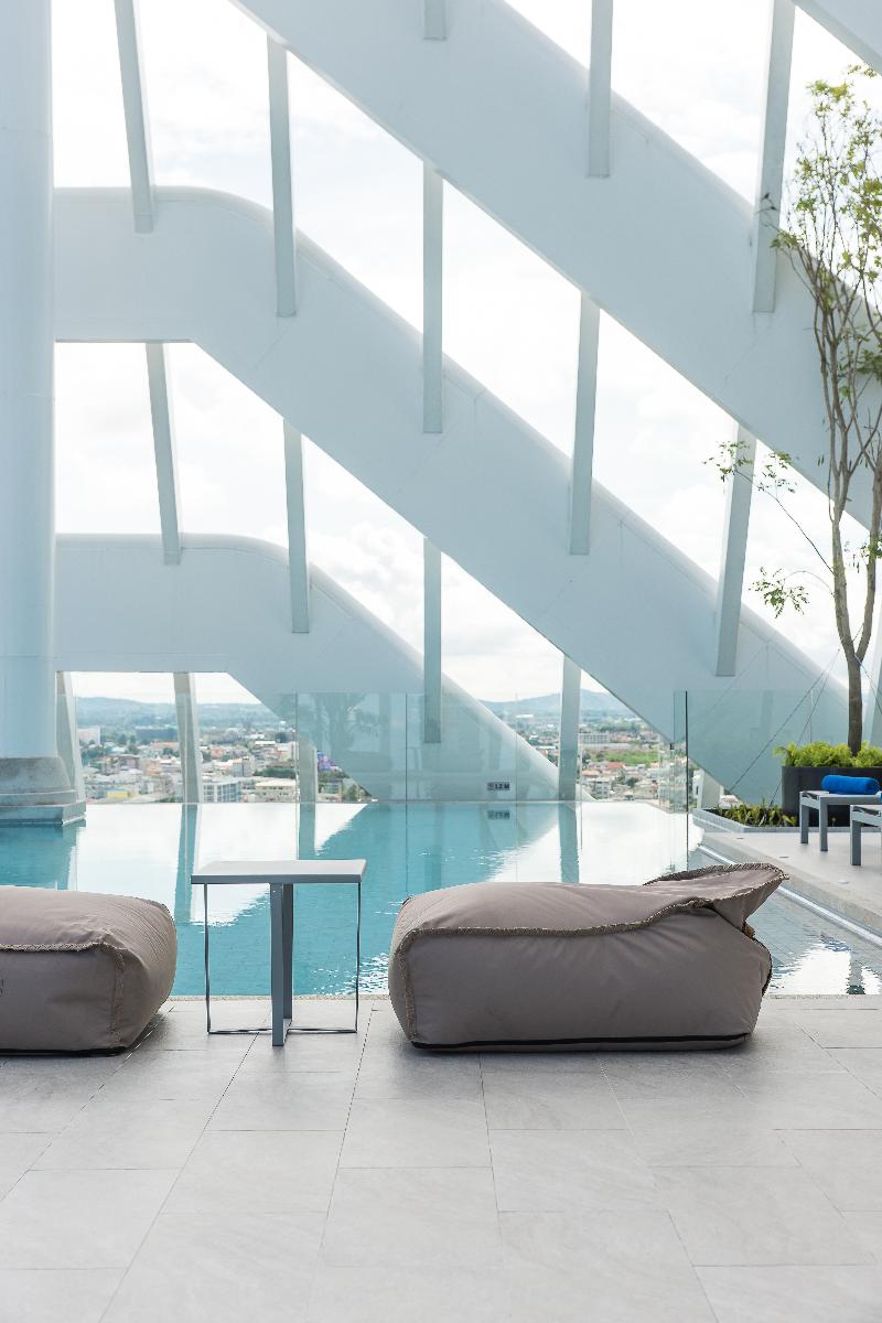 Arbour Hotel And Residence - Teras