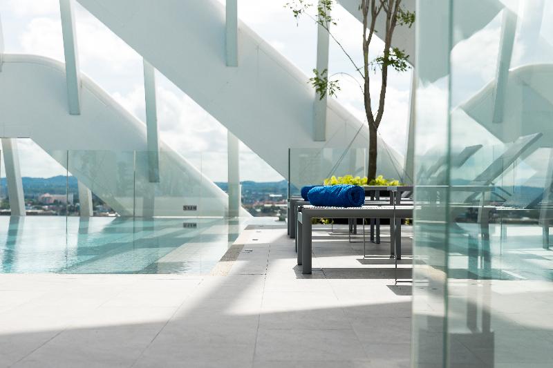 Arbour Hotel And Residence - Teras