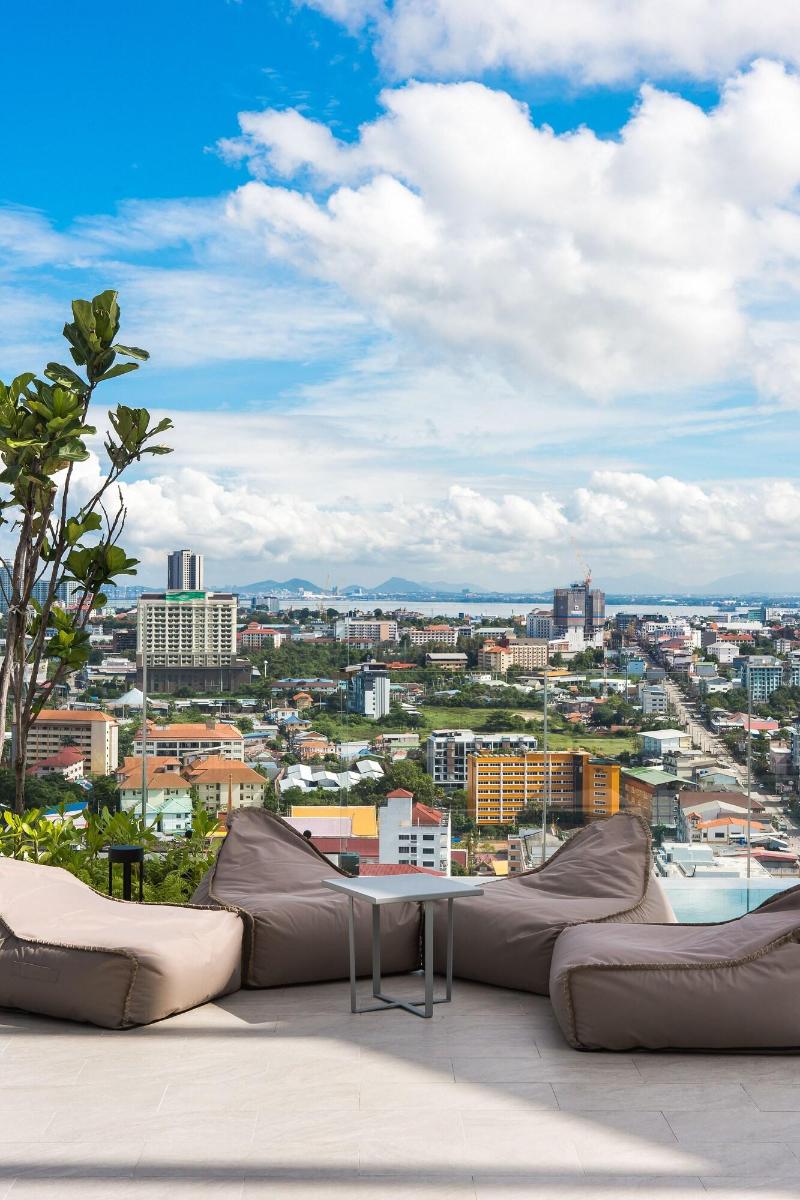 Arbour Hotel And Residence - Teras