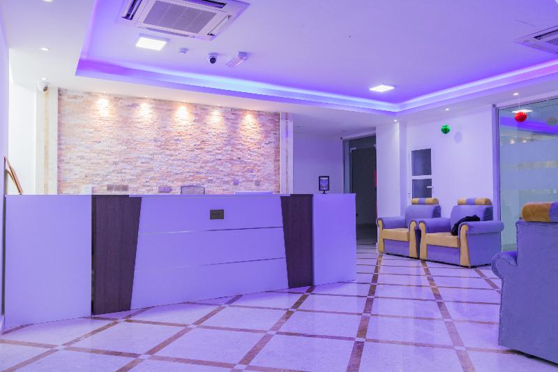 OYO 106 Muscat Grand Hotel Apartment - Lobi