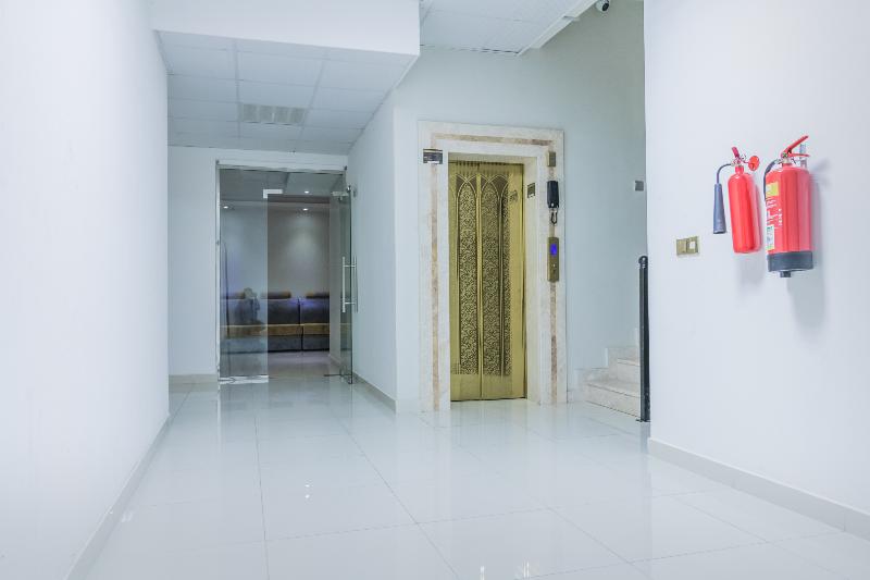 OYO 106 Muscat Grand Hotel Apartment - Lobi