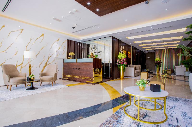 Royal Regency Suites - Lobi