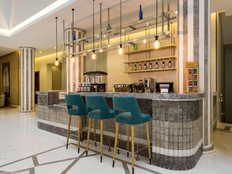 Radisson Hotel  Riyadh Airport - Bar