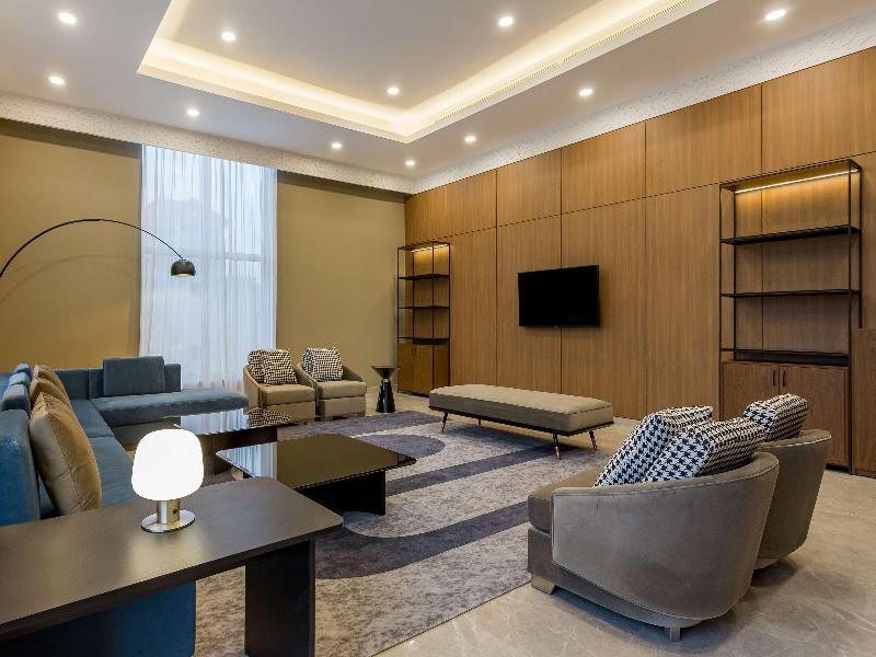 Radisson Hotel  Riyadh Airport - Bar
