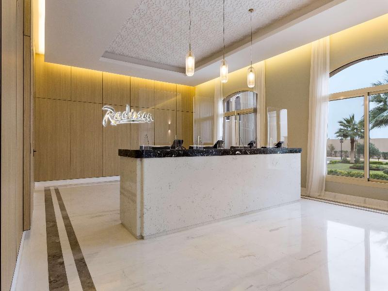 Radisson Hotel  Riyadh Airport - Lobi