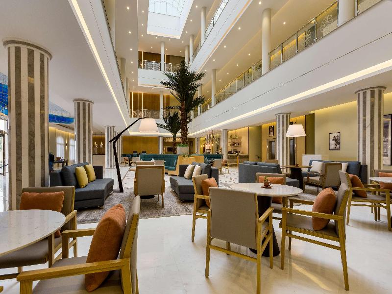 Radisson Hotel  Riyadh Airport - Lobi