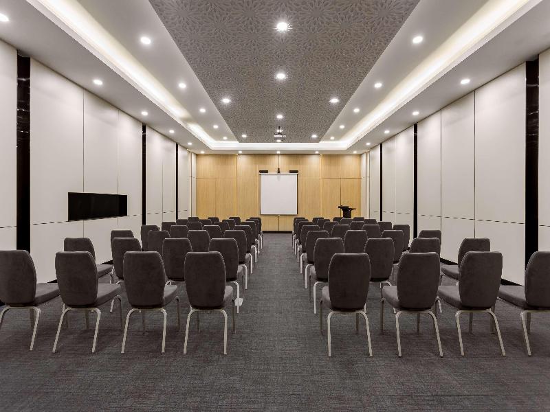 Radisson Hotel  Riyadh Airport - Toplantı
