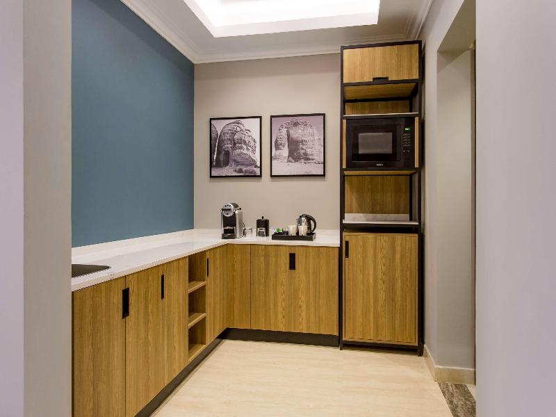 Radisson Hotel  Riyadh Airport - Oda