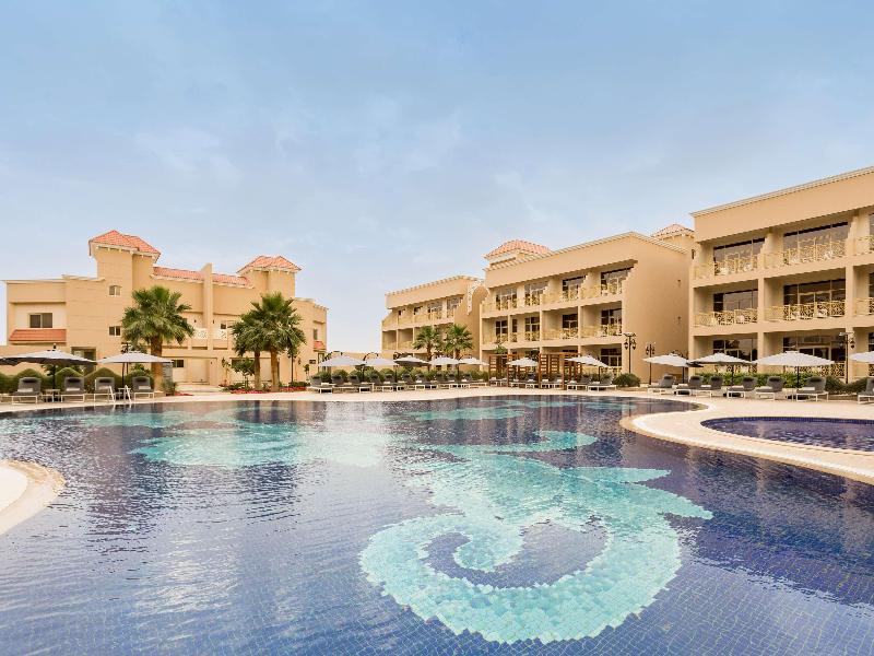 Radisson Hotel  Riyadh Airport - Havuz